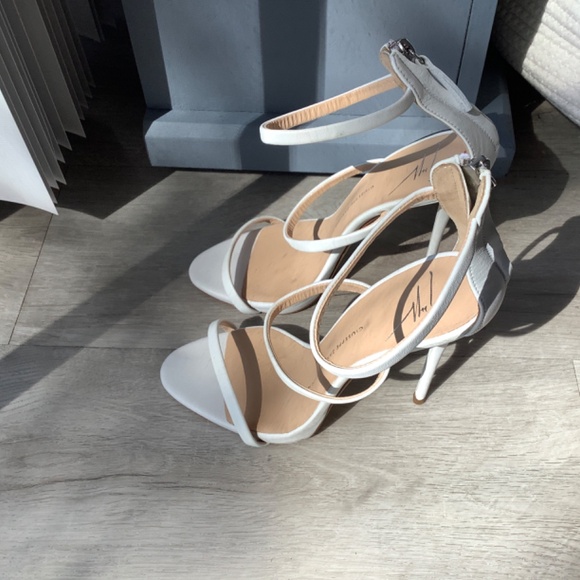 Giuseppe Zanotti Harmony 120mm heels - Picture 16 of 16